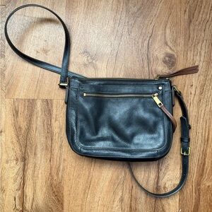 Black Leather Fossil Crossbody Bag